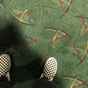 Meet your Posher, Emanuel